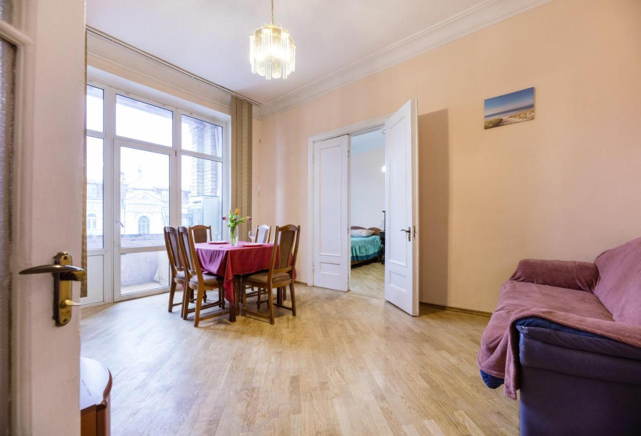 Apartment With Lovely View Kiev Exterior foto